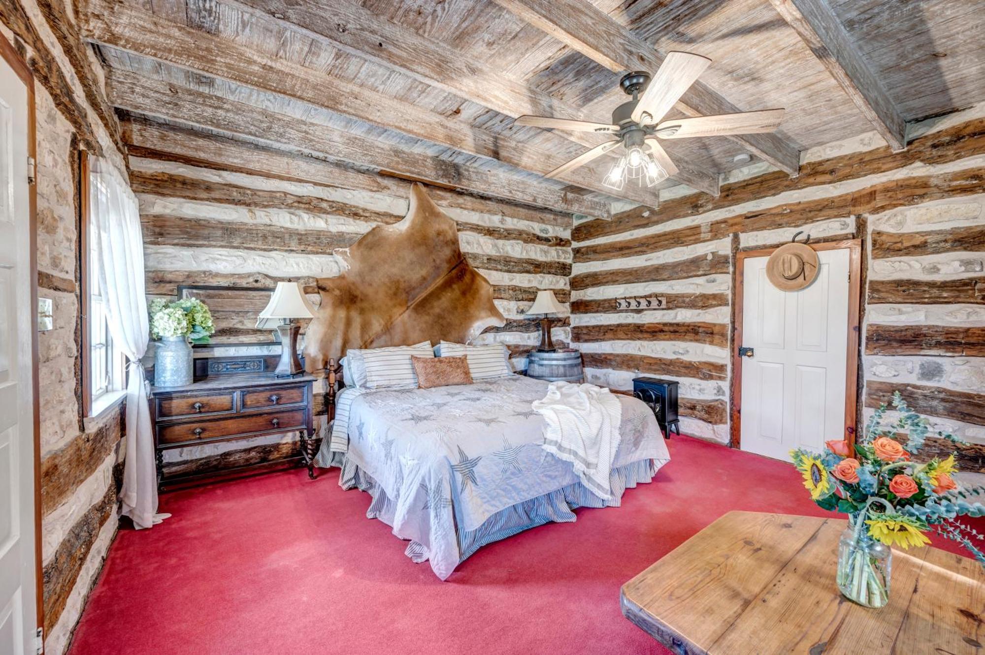 Full Moon Inn Fredericksburg Extérieur photo