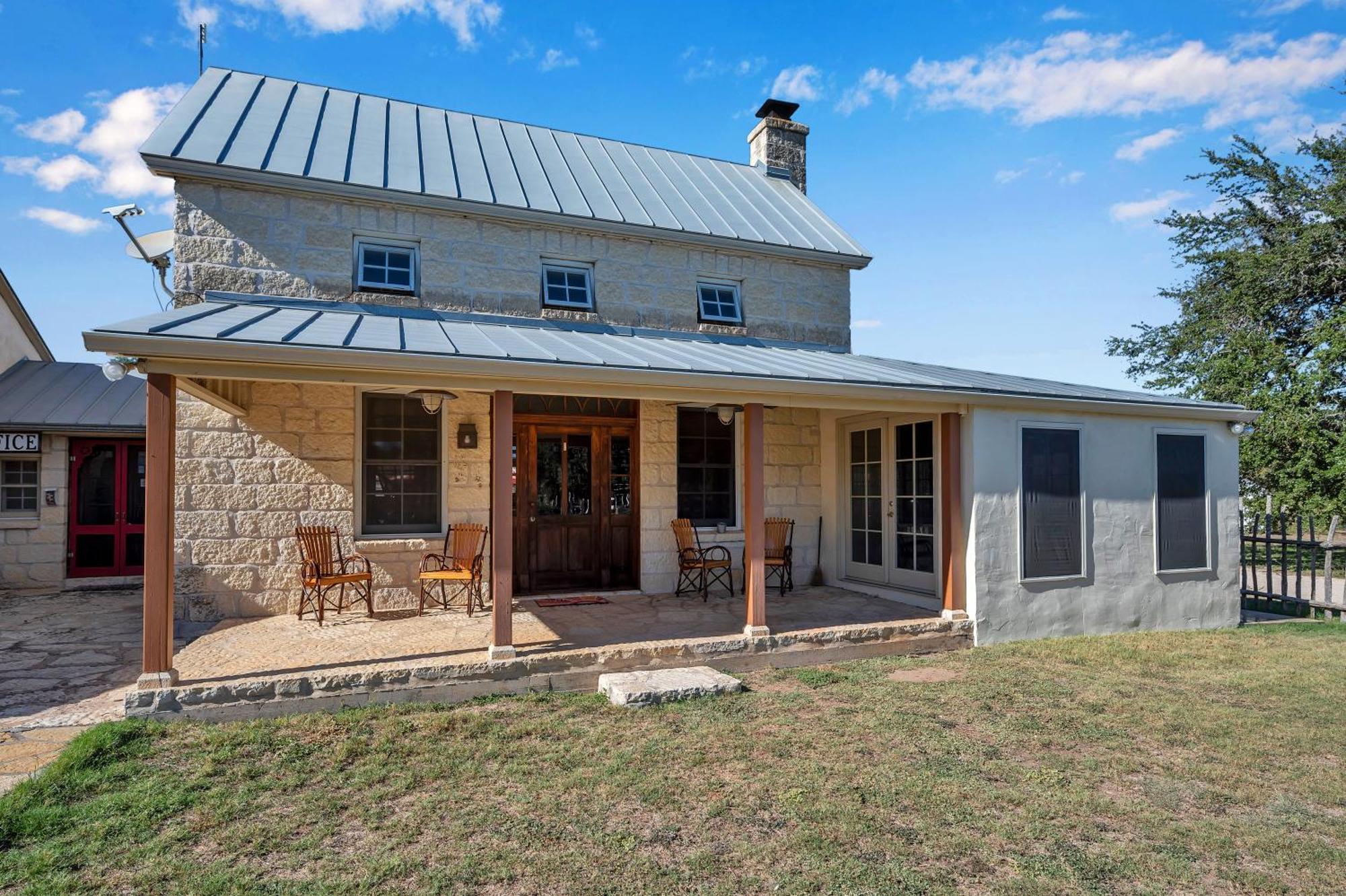 Full Moon Inn Fredericksburg Extérieur photo